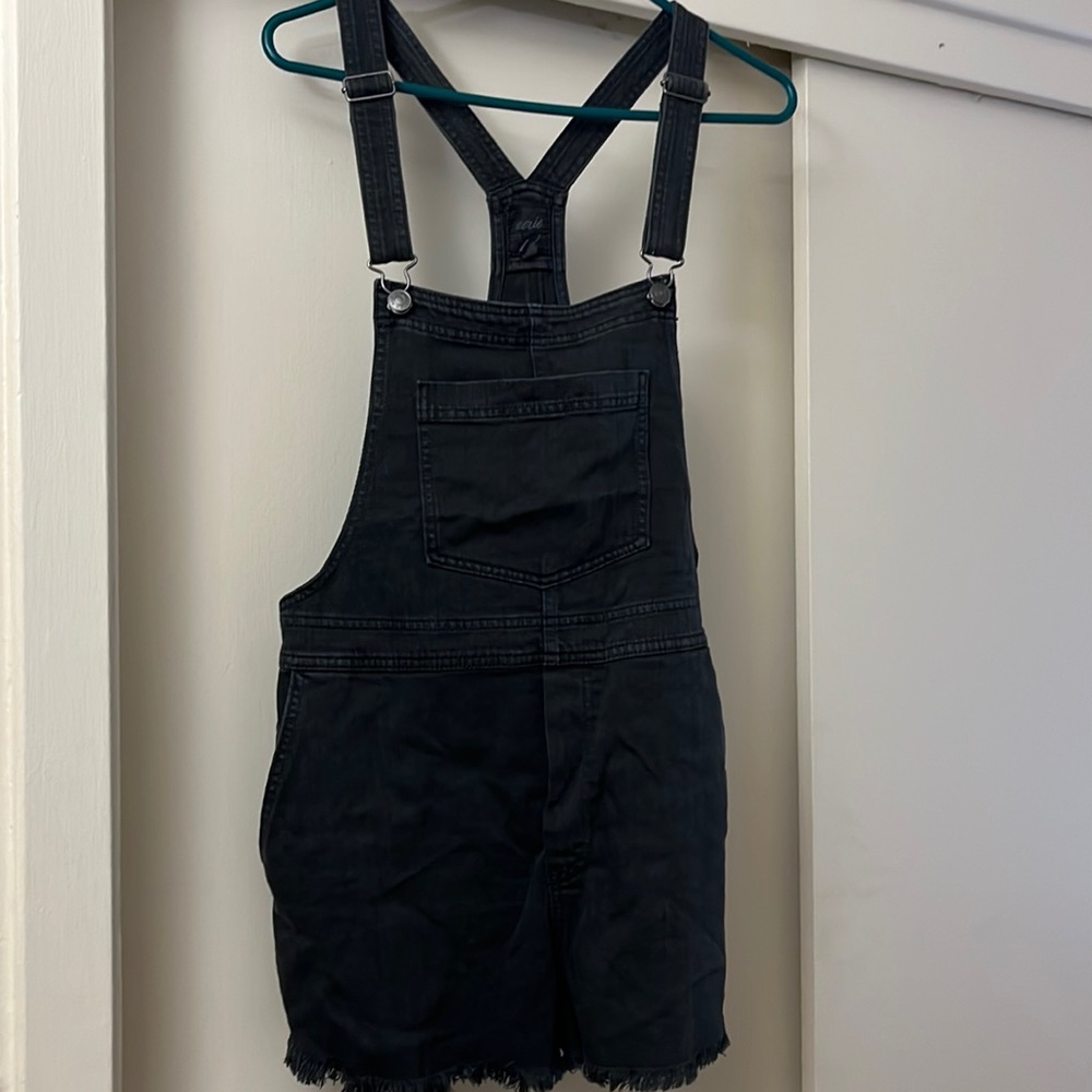 Aerie Medium short overalls